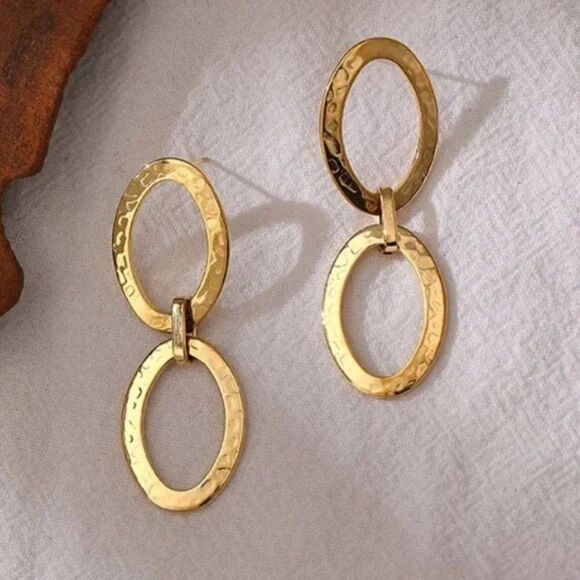 New Gold Oval Hoop Dangle Drop Earrings - Picture 7 of 9